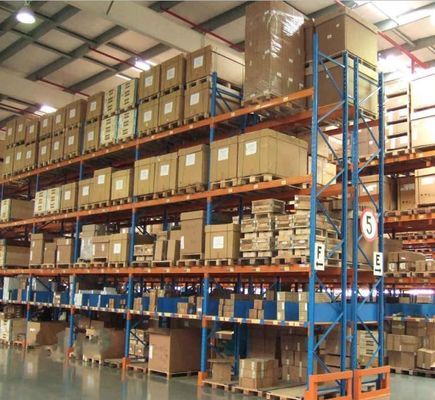 2500kg Orta Hizmet Tipi Çelik Raflar Galvanizli Endüstriyel Konsol Rafları
